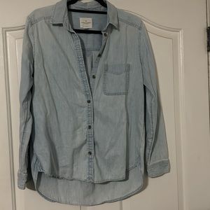 American Eagle size Medium blue button down shirt.